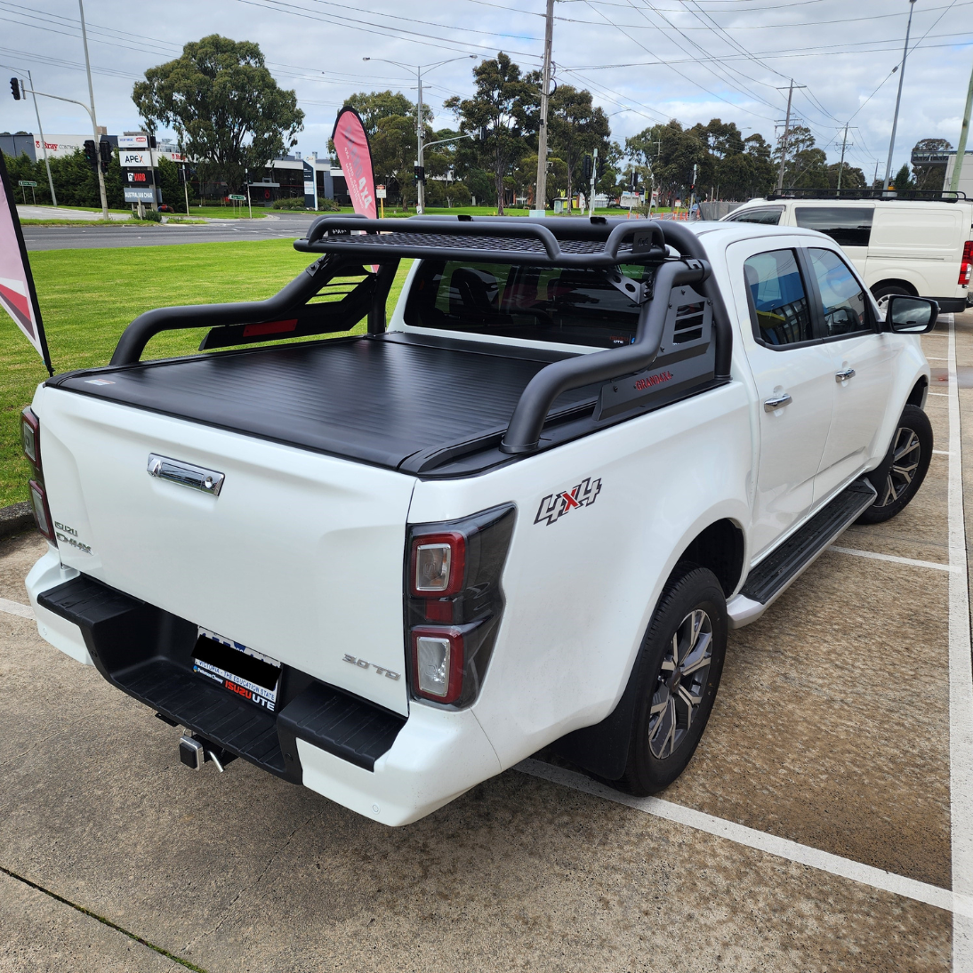 Isuzu Dmax Roller Shutter