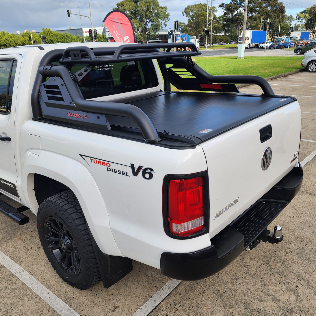 VW Amarok Roller Shutter