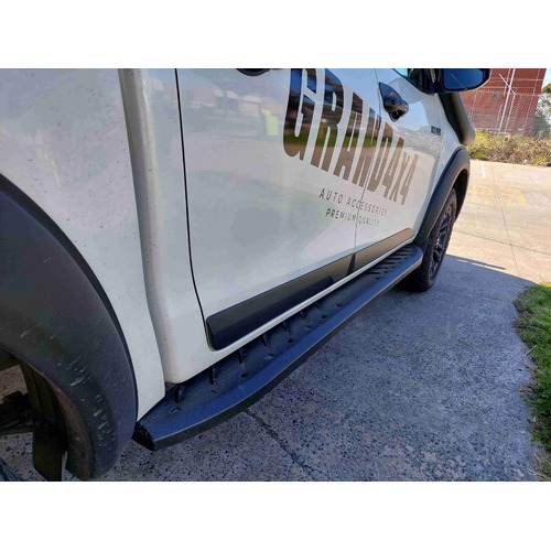 Steel Side Steps to suit Toyota Hilux 2005 - 2014 Dual Cab Running Boards 
